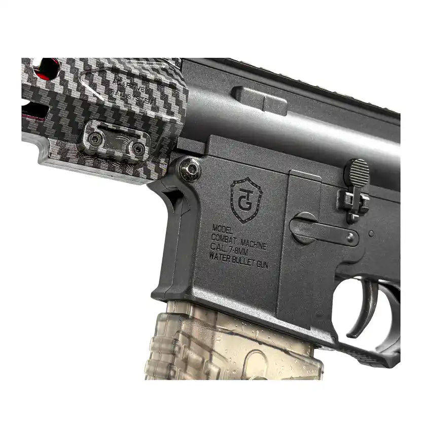 M4A1 Carbon Pro - Gel Blaster (2026 Edition) - Equipped with a clear magazine, carbon fibre mock accents, a shooting range of up to 25 metres and multiple rails for full customisation, this blaster delivers serious value and versatility.