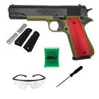STD Doug Colt 1911 Manual Pistol - Gel Blaster - Its replaceable side grips with metal weight provide an authentic feel, while the aluminium barrel ensures impressive performance.